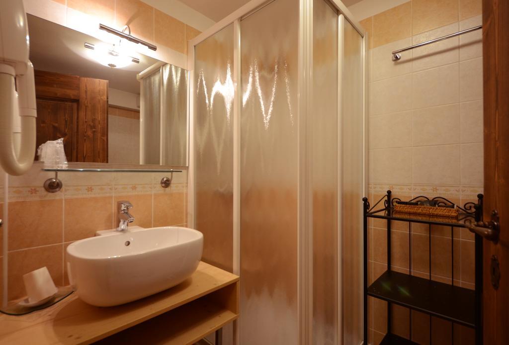 Hotel Fonte Dei Veli Panchià Eksteriør bilde